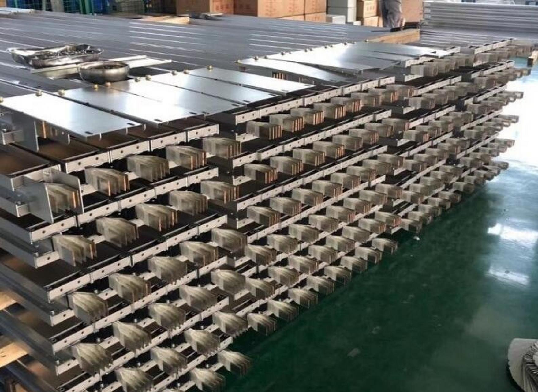 密集型母线槽1000A 高效输电的工业利器